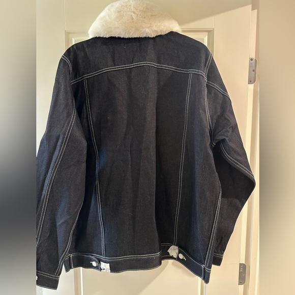 NWOT - WeWoreWhat Size L Jean Jacket with Removable Fur Collar - Picture 8 of 8